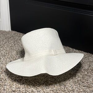 a new day Cream Women's Wide Brim Hat